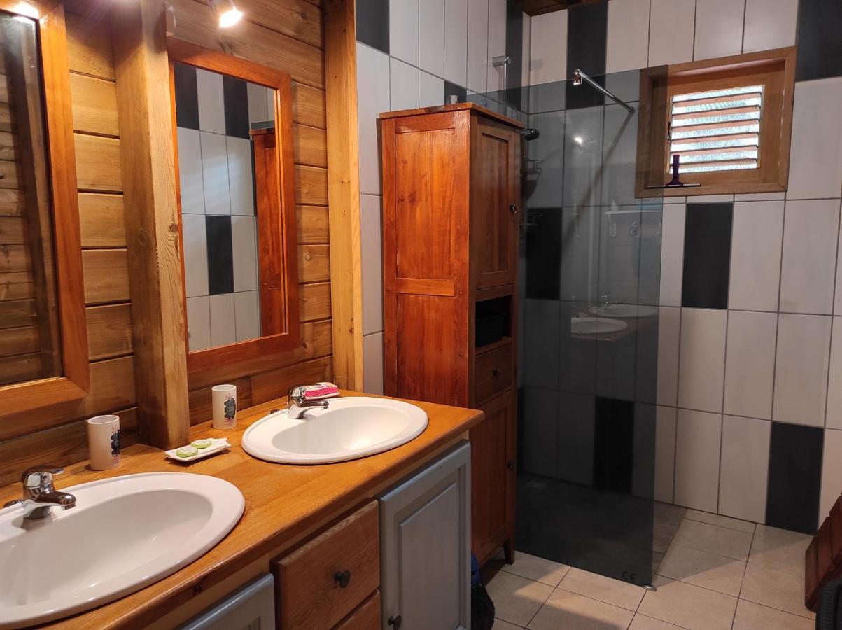 Le Tri Haut De Bellevue - Bungalow Colibri Pointe-Noire Zewnętrze zdjęcie