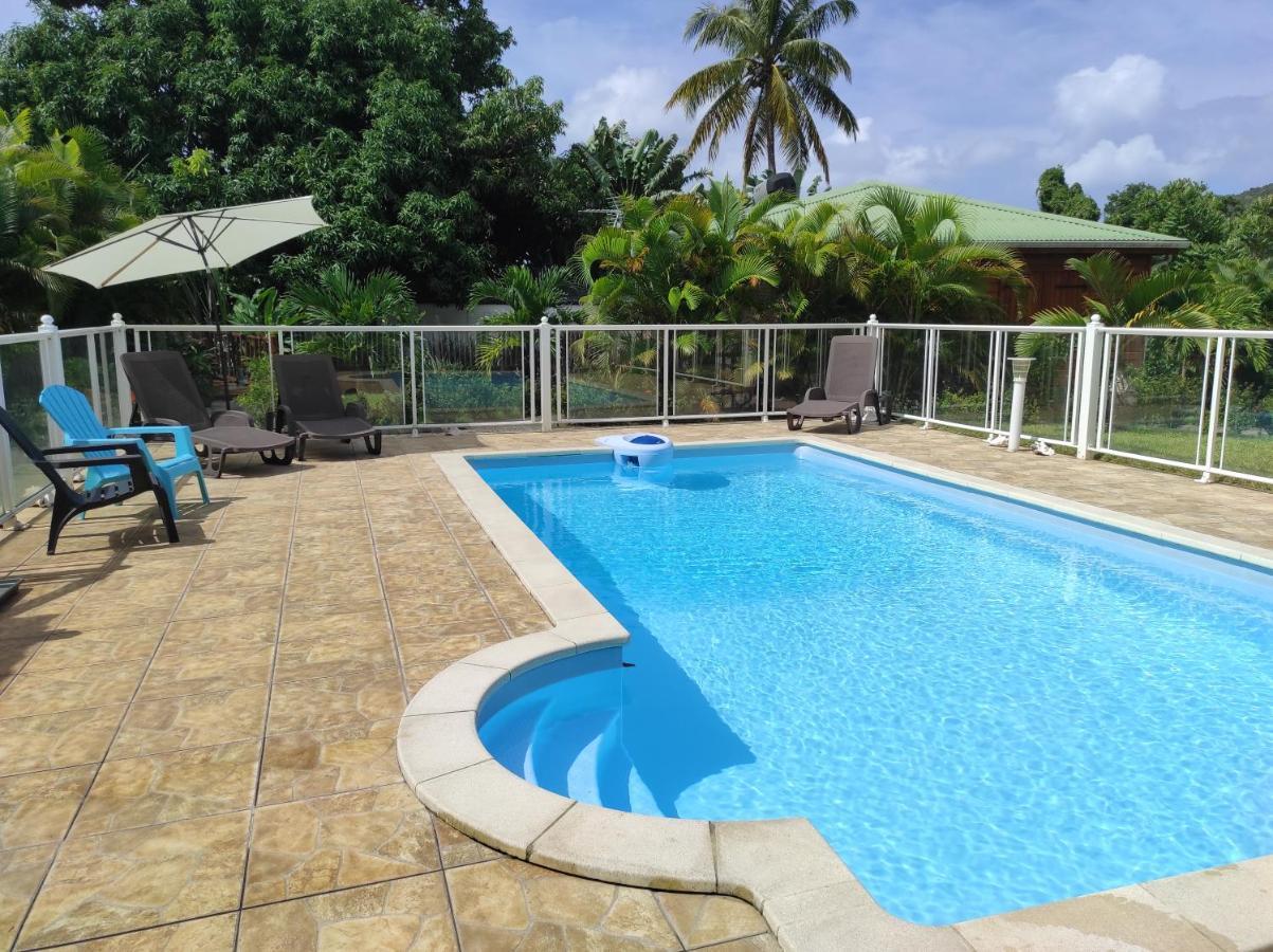 Le Tri Haut De Bellevue - Bungalow Colibri Pointe-Noire Zewnętrze zdjęcie